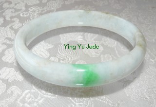 jadeite-jade-bangle bracelet